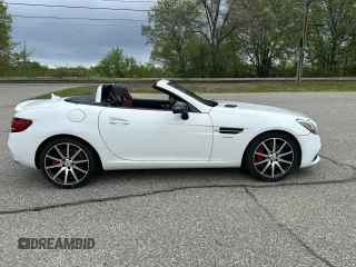 2017 Mercedes-Benz SLC 43 AMG z VIN WDDPK6GA5HF131952, wystawiony jako Copart lot #57534775 z przebiegiem 10 029 mil mil oraz Szkody całkowita. Historia ofert i sprzedaży dostępna na DreamBid. Obrazek 14.