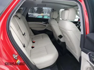2021 Audi e-tron Prestige z VIN WA1VAAGE8MB040969, wystawiony jako Copart lot #44968835 z przebiegiem 24 137 mil mil oraz Szkody całkowita. Historia ofert i sprzedaży dostępna na DreamBid. Obrazek 10.