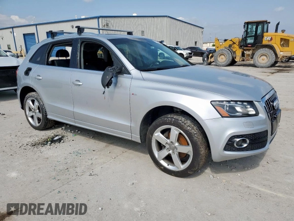 2011 Audi Q5 Premium Plus z VIN WA1DKAFP0BA041192, wystawiony jako Copart lot #54555265 z przebiegiem Nie podano mil oraz Szkoda całkowita • Salvage title. Historia ofert i sprzedaży dostępna na DreamBid. Obrazek 4.