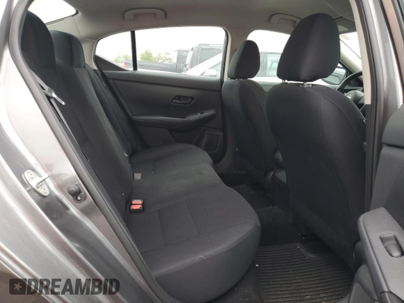 2024 Nissan Sentra S z VIN 3N1AB8BVXRY278822, wystawiony jako Copart lot #55658075 z przebiegiem 24 809 mil mil oraz Szkoda całkowita • Salvage title. Historia ofert i sprzedaży dostępna na DreamBid. Obrazek 10.