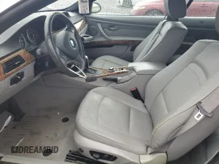 2008 BMW 3 Series 328i with VIN WBAWL13528PX17790, listed as a Copart auction lot 61657695 with 138,674 mi miles and Salvage title. Bid and sale history available at DreamBid. Image 7.