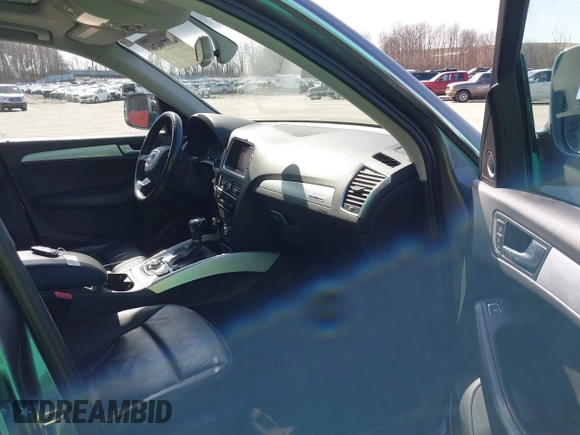 2016 Audi Q5 Premium Plus with VIN WA1L2AFP0GA008793, listed as a IAAI auction lot 41779636 with 157,442 mi miles. Bid and sale history available at carsss.com. Image 5.