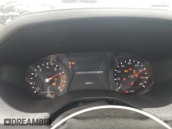 2024 Jeep Compass Latitude Lux with VIN 3C4NJDFN7RT121993, listed as a Copart auction lot 51472985 with 8,457 mi miles and Salvage title. Bid and sale history available at DreamBid. Image 9.