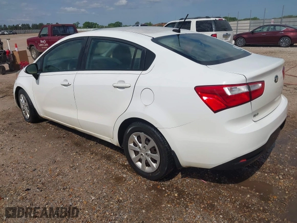 2015 Kia Rio LX with VIN KNADM4A35F6501149, listed as a IAAI auction lot 41974938 with 188,165 mi miles. Bid and sale history available at carsss.com. Image 3.