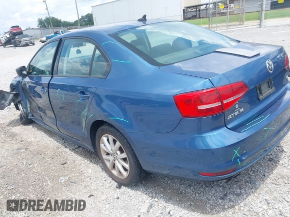 2015 Volkswagen Jetta SE с VIN 3VWD17AJ3FM231847, выставлен на аукционе IAAI как лот 42606494 с пробегом 195 730 миль миль и . История ставок и продаж доступна на DreamBid. Изображение 3.