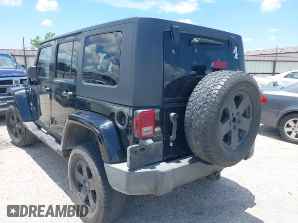 2007 Jeep Wrangler Unlimited Sahara with VIN 1J4GA59187L187656, listed as a IAAI auction lot 42554114 with 200,840 mi miles and . Bid and sale history available at DreamBid. Image 3.