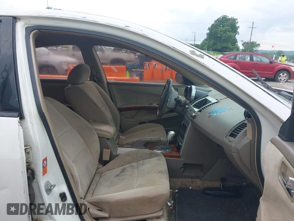 2005 Nissan Maxima SE with VIN 1N4BA41E65C838763, listed as a IAAI auction lot 42372771 with 232,130 mi miles and . Bid and sale history available at DreamBid. Image 5.