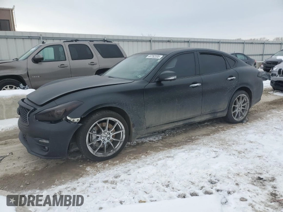 2017 Infiniti M37 with VIN JN1BY1AR1HM770588, listed as a Copart auction lot 44752335 with 0 mi miles and Salvage Title. Bid and sale history available at carsss.com. Image 1.