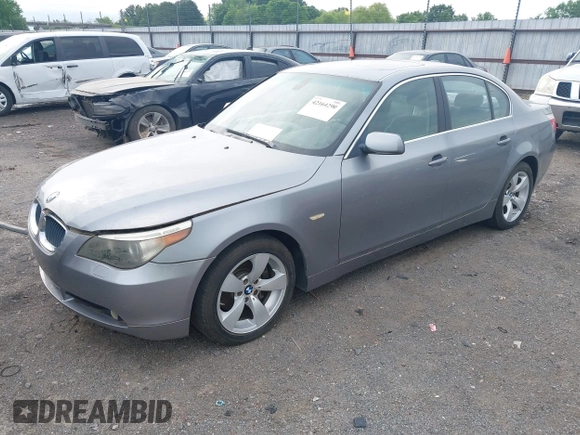 2005 BMW 5 Series 525i with VIN WBANA53535B857896, listed as a IAAI auction lot 42164290 with 207,711 mi miles. Bid and sale history available at carsss.com. Image 2.