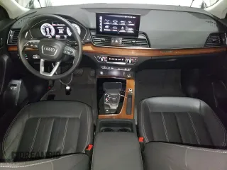 2021 Audi Q5 Premium with VIN WA1G2AFY1M2052740, listed as a Copart auction lot 80265554 with 20,943 mi miles and Clean title. Bid and sale history available at DreamBid. Image 8.