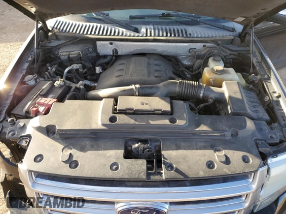 2015 Ford Expedition Max Platinum with VIN 1FMJK1MT5FEF01675, listed as a Copart auction lot 43652355 with 159,697 mi miles and Salvage title. Bid and sale history available at DreamBid. Image 13.