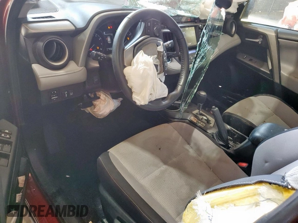 2018 Toyota RAV4 XLE с VIN 2T3WFREV0JW416077, выставлен на аукционе Copart как лот 62170165 с пробегом 171 281 миль миль и Списание • Salvage title. История ставок и продаж доступна на DreamBid. Изображение 8.