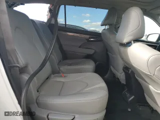 2022 Toyota Highlander Platinum with VIN 5TDFZRBH0NS165395, listed as a Copart auction lot 47591465 with 45,136 mi miles and Salvage Title. Bid and sale history available at carsss.com. Image 11.