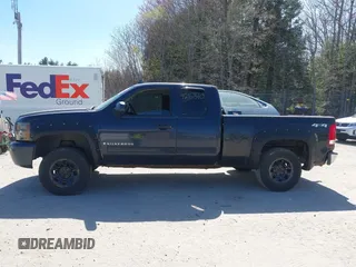 2007 Chevrolet Silverado 1500 1LT with VIN 1GCEK19C87Z550457, listed as a IAAI auction lot 42167510 with 191,185 mi miles and . Bid and sale history available at DreamBid. Image 14.