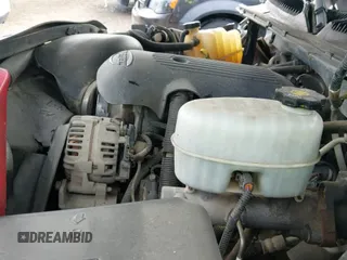 2007 Chevrolet Silverado 2500HD LT1 z VIN 1GCHK24U07E103731, wystawiony jako IAAI lot #42251715 z przebiegiem 199 286 mil mil oraz . Historia ofert i sprzedaży dostępna na DreamBid. Obrazek 20.