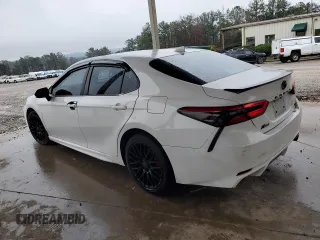 2019 Toyota Camry LE with VIN 4T1B11HK4KU272902, listed as a Copart auction lot 84097484 with 94,433 mi miles and Clean Title. Bid and sale history available at carsss.com. Image 2.