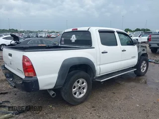 2007 Toyota Tacoma PreRunner with VIN 3TMJU62N77M030897, listed as a IAAI auction lot 42319094 with 325,560 mi miles and . Bid and sale history available at DreamBid. Image 4.