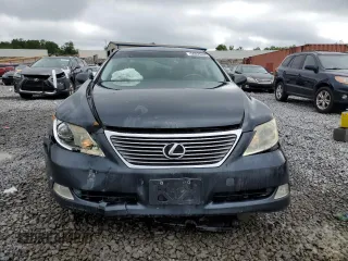 2008 Lexus LS 460 z VIN JTHBL46FX85067866, wystawiony jako Copart lot #56025255 z przebiegiem 218 271 mil mil oraz Szkoda całkowita • Salvage title. Historia ofert i sprzedaży dostępna na DreamBid. Obrazek 5.
