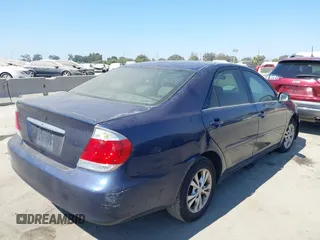 2005 Toyota Camry LE with VIN 4T1BF32K25U101690, listed as a IAAI auction lot 40453083 with 246,087 mi miles and . Bid and sale history available at DreamBid. Image 4.
