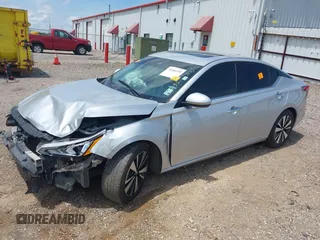 2019 Nissan Altima 2.5 SL with VIN 1N4BL4EV8KC213510, listed as a IAAI auction lot 39266155 with 1 mi miles. Bid and sale history available at carsss.com. Image 2.