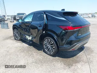 2024 Lexus RX 350 z VIN 2T2BAMBA1RC046647, wystawiony jako IAAI lot #42043636 z przebiegiem 2 595 mil mil oraz . Historia ofert i sprzedaży dostępna na DreamBid. Obrazek 3.