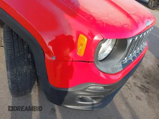 2015 Jeep Renegade Latitude with VIN ZACCJABT6FPB23098, listed as a IAAI auction lot 41538866 with 111,107 mi miles. Bid and sale history available at carsss.com. Image 17.