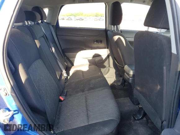 2021 Mitsubishi Outlander ES z VIN JA4APUAUXMU024811, wystawiony jako Copart lot #52904515 z przebiegiem 39 556 mil mil oraz Szkoda całkowita • Salvage title. Historia ofert i sprzedaży dostępna na DreamBid. Obrazek 11.