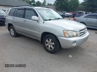 2003 Toyota Highlander z VIN JTEHF21A130118885, wystawiony jako IAAI lot #42475699 z przebiegiem 151 201 mil mil oraz . Historia ofert i sprzedaży dostępna na DreamBid. Obrazek 1.