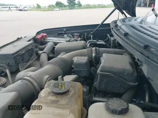 2009 Ford F-150 XL с VIN 1FTPX14V89FA25647, выставлен на аукционе IAAI как лот 42880643 с пробегом 230 660 миль миль и . История ставок и продаж доступна на DreamBid. Изображение 19.
