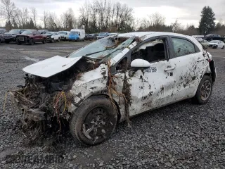 2013 Kia Rio LX with VIN KNADM5A30D6233002, listed as a Copart auction lot 44357585 with 0 mi miles and Salvage Title. Bid and sale history available at carsss.com. Image 1.