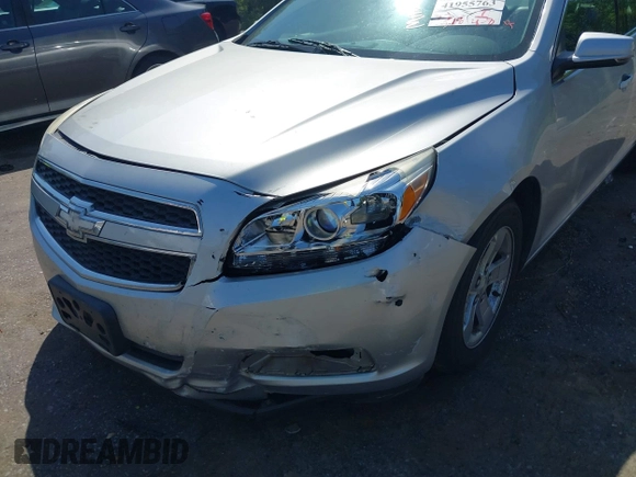 2013 Chevrolet Malibu LT with VIN 1G11C5SA2DF352362, listed as a IAAI auction lot 41955763 with 122,328 mi miles and . Bid and sale history available at DreamBid. Image 6.
