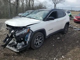2025 Jeep Compass Limited with VIN 3C4NJDCN5ST535008, listed as a Copart auction lot 51478075 with 370 mi miles and Salvage title. Bid and sale history available at DreamBid. Image 1.