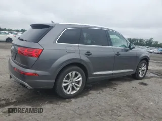 2019 Audi Q7 Premium with VIN WA1AAAF76KD009139, listed as a Copart auction lot 58584985 with 61,867 mi miles and Salvage title. Bid and sale history available at DreamBid. Image 3.