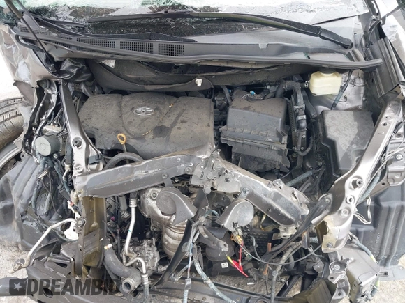 2018 Toyota Sienna LE Auto Access Seat with VIN 5TDKZ3DC7JS940573, listed as a IAAI auction lot 42166237 with Not provided miles and . Bid and sale history available at DreamBid. Image 10.
