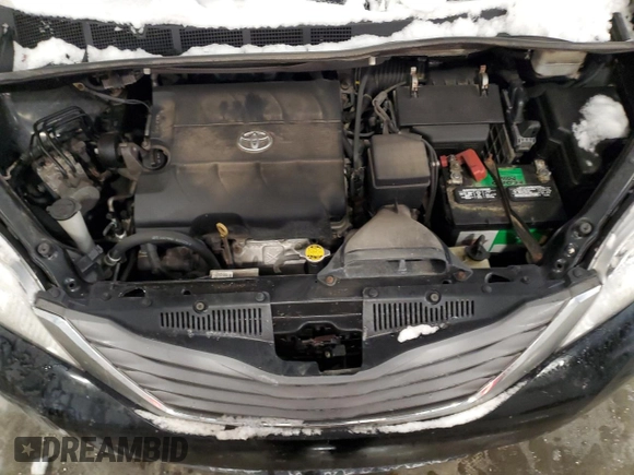 2014 Toyota Sienna XLE with VIN 5TDYK3DC3ES422884, listed as a Copart auction lot 44645715 with 126,679 mi miles and Salvage Title. Bid and sale history available at carsss.com. Image 13.