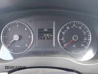 2014 Volkswagen Jetta TDI w/Premium/Nav with VIN 3VWLL7AJ3EM381929, listed as a IAAI auction lot 42539178 with 101,851 mi miles and . Bid and sale history available at DreamBid. Image 7.
