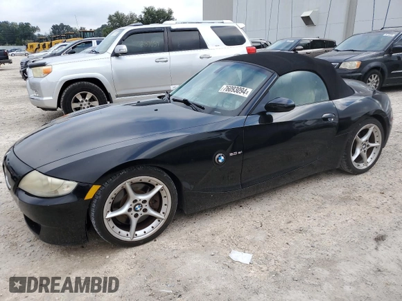2006 BMW Z4 3.0si with VIN 4USBU53556LX01572, listed as a Copart auction lot 76093094 with 170,750 mi miles and Salvage Title. Bid and sale history available at carsss.com. Image 1.