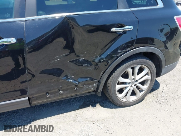 2011 Mazda CX-9 Grand Touring with VIN JM3TB2DV1B0300682, listed as a IAAI auction lot 42702969 with 195,068 mi miles and . Bid and sale history available at DreamBid. Image 6.