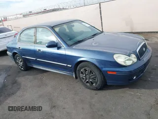 2003 Hyundai Sonata with VIN KMHWF25S33A751747, listed as a IAAI auction lot 41493851 with 101,748 mi miles. Bid and sale history available at carsss.com. Image 1.