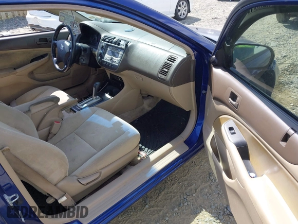 2005 Honda Civic LX with VIN 1HGEM22575L064574, listed as a IAAI auction lot 42112328 with 221,004 mi miles and . Bid and sale history available at DreamBid. Image 5.