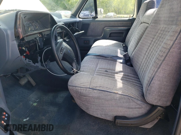 1990 Ford F-150 with VIN 1FTDF15N7LNA52632, listed as a Copart auction lot 60468495 with 8,445 mi miles and Salvage title. Bid and sale history available at DreamBid. Image 7.