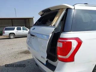 2021 Ford Expedition XLT with VIN 1FMJU1JT3MEA73083, listed as a IAAI auction lot 41770937 with 40,588 mi miles and . Bid and sale history available at DreamBid. Image 20.