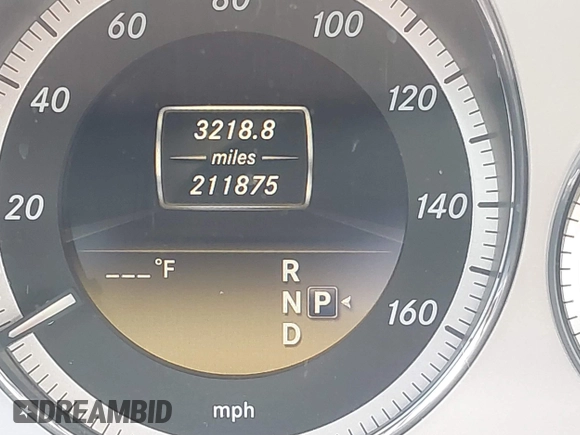 2011 Mercedes-Benz E 350 Luxury with VIN WDDHF8HB3BA489230, listed as a IAAI auction lot 42158712 with 211,875 mi miles and . Bid and sale history available at DreamBid. Image 15.
