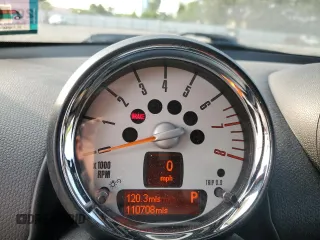2013 MINI Countryman S z VIN WMWZC3C54DWP24085, wystawiony jako Copart lot #59185075 z przebiegiem 110 708 mil mil oraz Szkoda całkowita • Salvage title. Historia ofert i sprzedaży dostępna na DreamBid. Obrazek 9.