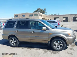 2008 Honda Pilot EX-L with VIN 5FNYF18758B012974, listed as a IAAI auction lot 41884153 with 112,165 mi miles. Bid and sale history available at carsss.com. Image 13.