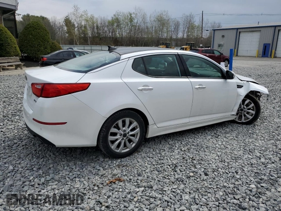 2014 Kia Optima EX with VIN 5XXGN4A70EG322470, listed as a Copart auction lot 54383545 with 72,904 mi miles and Clean Title. Bid and sale history available at carsss.com. Image 3.
