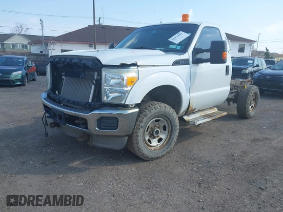 2011 Ford F-350 XL with VIN 1FTBF3B69BEB77551, listed as a IAAI auction lot 41995881 with 136,518 mi miles and . Bid and sale history available at DreamBid. Image 18.