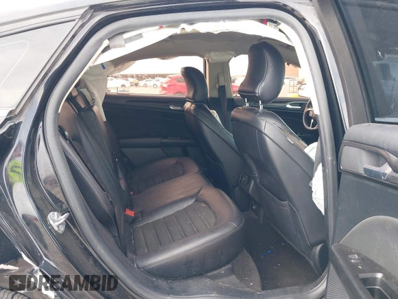 2018 Ford Fusion SE with VIN 3FA6P0HD9JR136468, listed as a IAAI auction lot 41908198 with 139,415 mi miles. Bid and sale history available at carsss.com. Image 8.