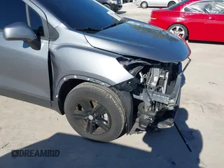 2020 Chevrolet Trax LS z VIN 3GNCJKSB7LL144101, wystawiony jako IAAI lot #38708852 z przebiegiem 44 644 mil mil oraz . Historia ofert i sprzedaży dostępna na DreamBid. Obrazek 21.