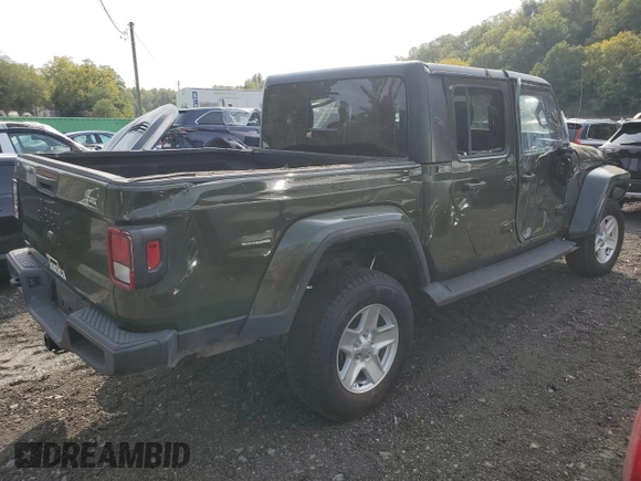 2022 Jeep Gladiator Willys with VIN 1C6JJTAMXNL135925, listed as a Copart auction lot 71642054 with 17,964 mi miles and Salvage title. Bid and sale history available at DreamBid. Image 3.